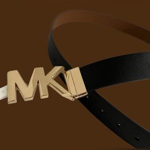New MICHAEL KORS Women’s  Reversible Black Brown MK Logo Buckle Belt (L)